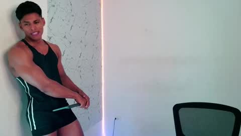 Snapshot of ken__owensx chatting on 16, 9, 2025 ken__owensx online show from 16, 9, 2025