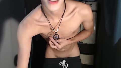 Snapshot of ken_bigcockxx chatting on 18, 9, 2025 Ken online show from 18, 9, 2025