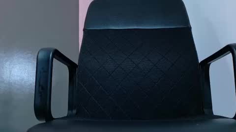   online show from 25, 10, 2025