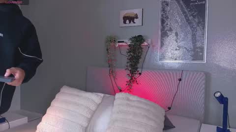   online show from 16, 3, 2026