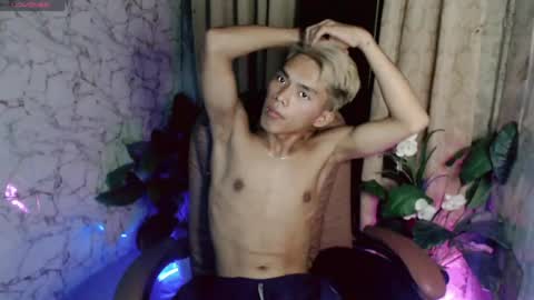 Snapshot of ken_minjun chatting on 17, 6, 2026 ken_minjun online show from 17, 6, 2026