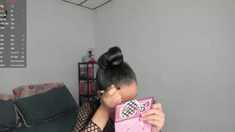 Kendal online show from 4, 1, 2025