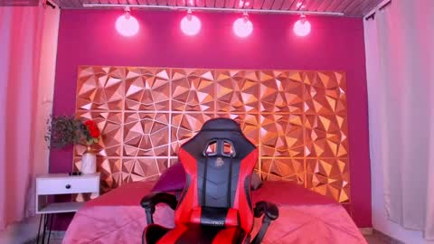 Kendall online show from 26, 1, 2025