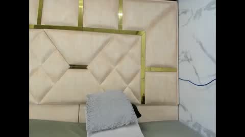 kendall69__ online show from 14, 10, 2025