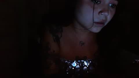 kendall_69x online show from 11, 11, 2025