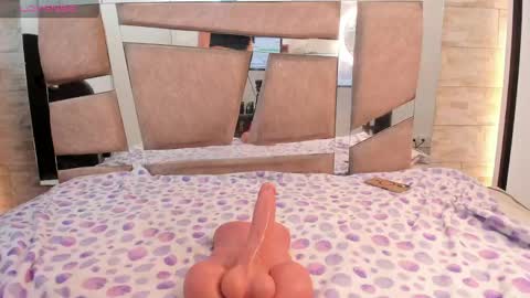 kendall online show from 23, 4, 2026