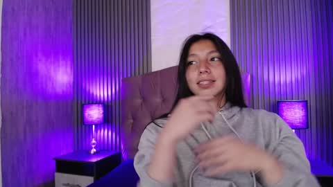 kendall_saenz online show from 24, 1, 2025