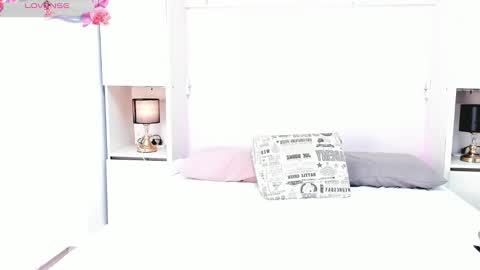 Kendal online show from 1, 3, 2025