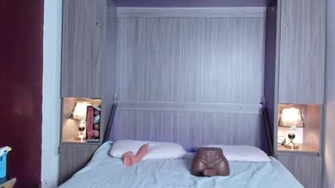 Kendal online show from 4, 10, 2025