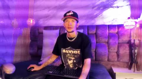 Snapshot of kendalltaylorr chatting on 26, 5, 2026 Kendall and Taylor online show from 26, 5, 2026