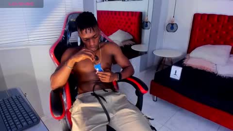 Snapshot of kender21_ chatting on 15, 1, 2025 Kender online show from 15, 1, 2025