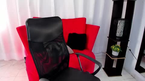 Snapshot of kendra_hot chatting on 26, 5, 2026 Kendra Hot online show from 26, 5, 2026
