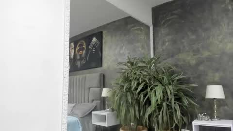 Kendra London online show from 21, 12, 2025