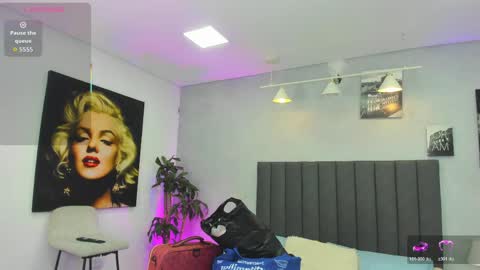 Kendra London online show from 11, 4, 2026