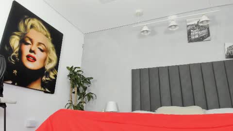Snapshot of kendra_london chatting on 23, 6, 2026 Kendra London online show from 23, 6, 2026