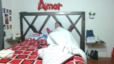 Snapshot of kendraandtommy chatting on 26, 11, 2025 Kendra And Miller online show from 26, 11, 2025