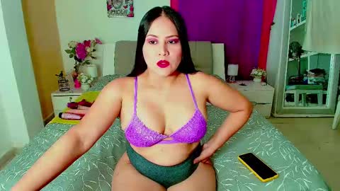 kendralove online show from 19, 10, 2025