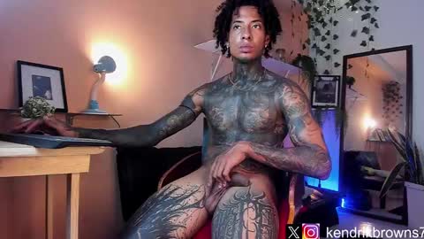 Snapshot of kendrik_brown chatting on 25, 1, 2025 kendrick brown online show from 25, 1, 2025