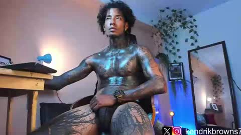 Snapshot of kendrik_brown chatting on 28, 1, 2025 kendrick brown online show from 28, 1, 2025