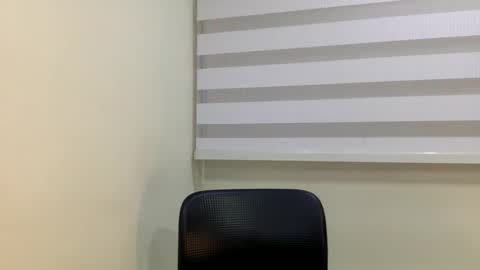 kendylove_ online show from 20, 4, 2026