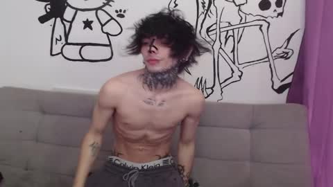 Snapshot of kenny__hot chatting on 14, 5, 2026 kenny online show from 14, 5, 2026