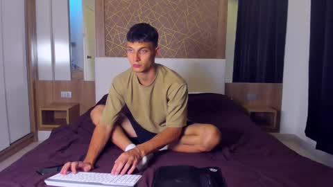 Peter     online show from 9, 2, 2025