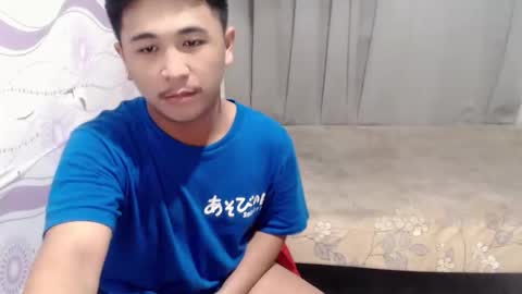 Snapshot of kenth_toyxxx chatting on 17, 5, 2026 kentoy online show from 17, 5, 2026