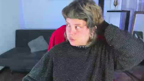 Snapshot of kenziesharik chatting on 17, 11, 2025 Kenzie online show from 17, 11, 2025