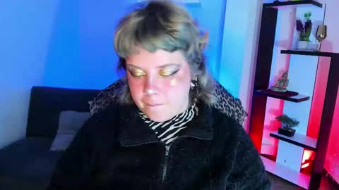 Snapshot of kenziesharik chatting on 20, 11, 2025 Kenzie online show from 20, 11, 2025