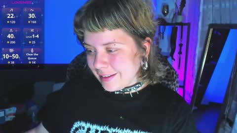 Snapshot of kenziesharik chatting on 30, 11, 2025 Kenzie online show from 30, 11, 2025