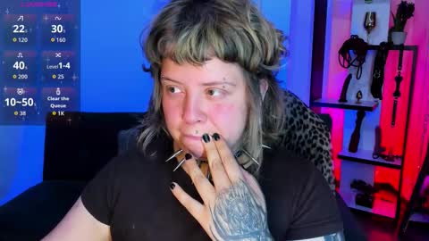 Snapshot of kenziesharik chatting on 3, 12, 2025 Kenzie online show from 3, 12, 2025