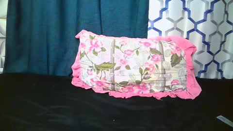 kering_lovly online show from 20, 10, 2025