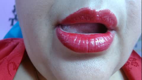 K E R L Y online show from 13, 1, 2025