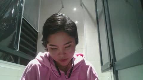 Snapshot of kerstinscotto chatting on 6, 11, 2025 Jenny online show from 6, 11, 2025