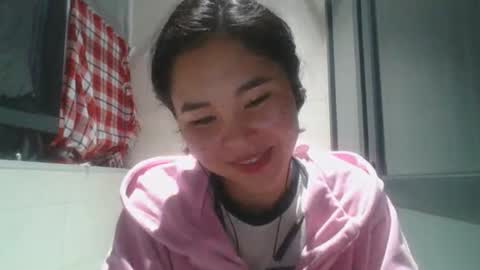 Snapshot of kerstinscotto chatting on 16, 11, 2025 Jenny online show from 16, 11, 2025