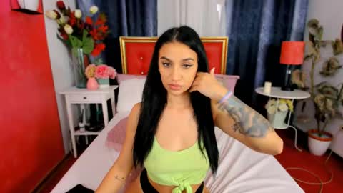 Snapshot of kessyjo chatting on 14, 10, 2025 Jo online show from 14, 10, 2025