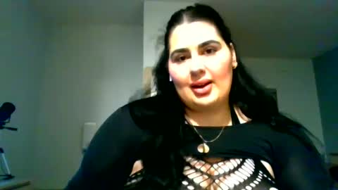 Sasha  Luke online show from 11, 2, 2025