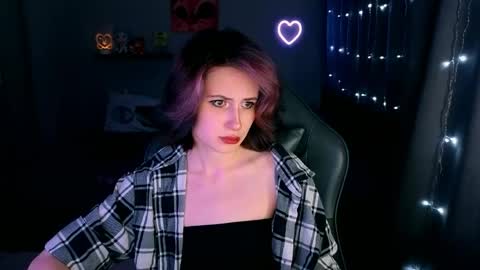 Snapshot of keti_moon chatting on 10, 4, 2026 Keti 3 online show from 10, 4, 2026