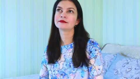 Catherine online show from 4, 2, 2025