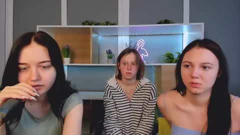 keuli_li online show from 8, 2, 2026