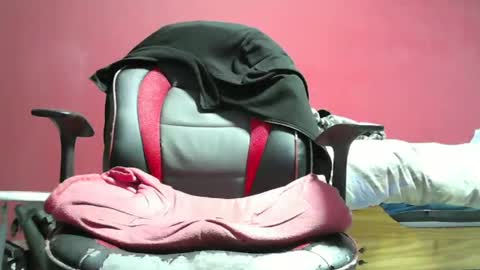 Snapshot of kev19922 chatting on 27, 12, 2024 kev19922 online show from 27, 12, 2024