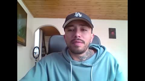 Keviin online show from 14, 10, 2025