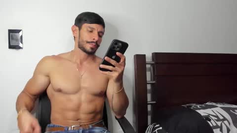 kevin_malone22 online show from 22, 12, 2025