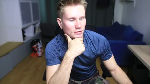 Snapshot of kevin_park chatting on 18, 5, 2026 Kev online show from 18, 5, 2026
