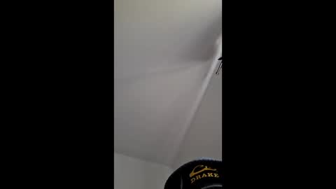 Snapshot of kevinj6969 chatting on 4, 12, 2025 kevinj6969 online show from 4, 12, 2025