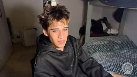 Snapshot of kevinonly43 chatting on 2, 4, 2026 kevonly online show from 2, 4, 2026