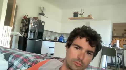 kevinpillobello online show from 17, 4, 2026