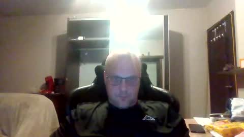 Snapshot of kevintje031987 chatting on 3, 8, 2026 kevintje031987 online show from 3, 8, 2026