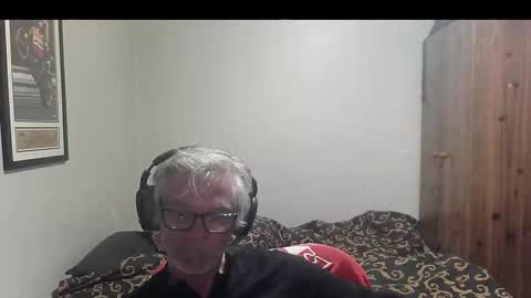 Snapshot of kevwestunder9696 chatting on 26, 10, 2025 kevwestunder9696 online show from 26, 10, 2025