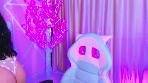 Keyla noa online show from 19, 11, 2025